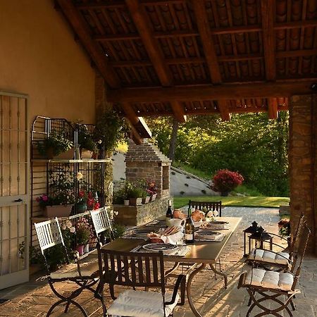 La Casetta Cerretto Langhe ภายนอก รูปภาพ